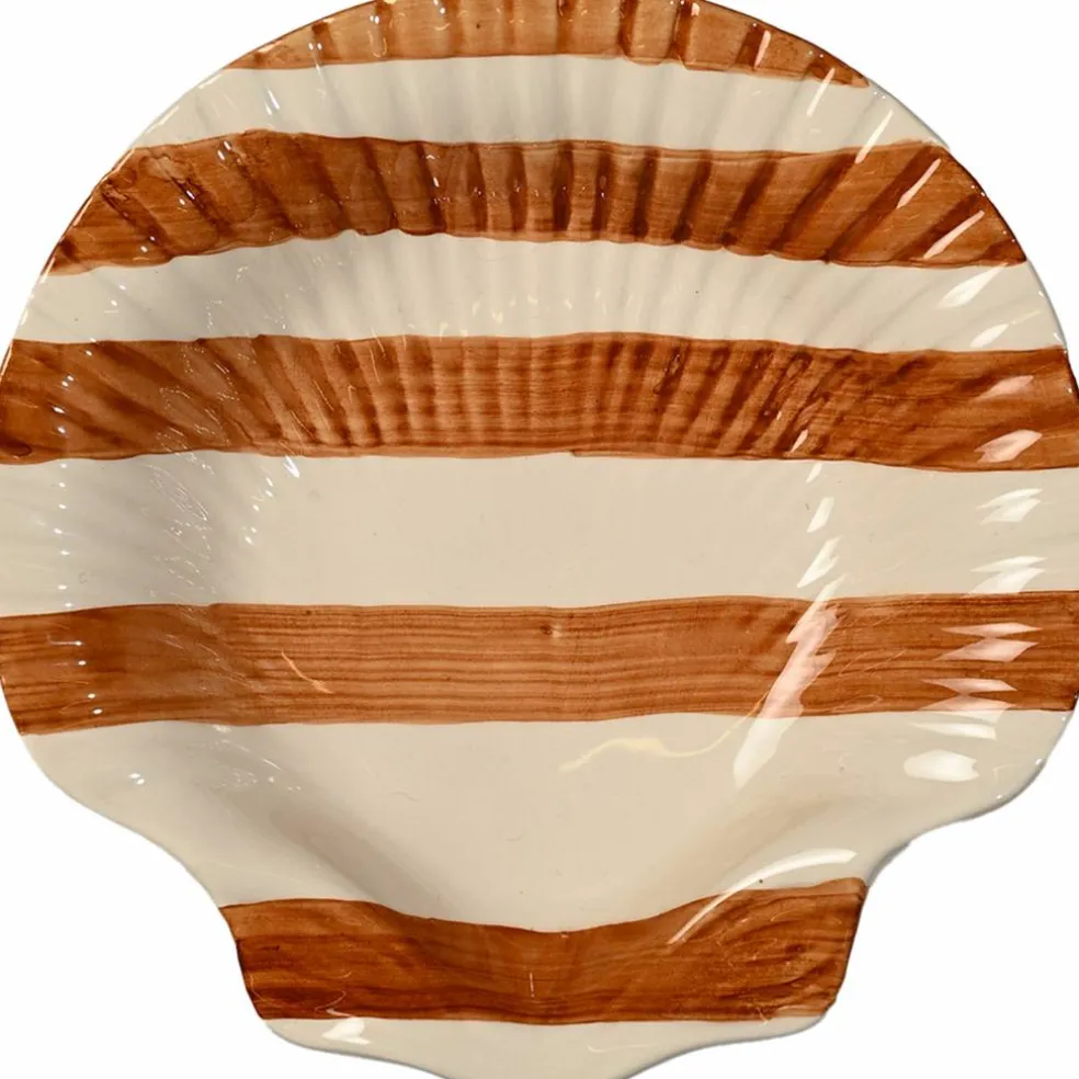 Armona Stripe serveringsfat 23,5 cm, ljusbrun/vit