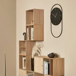 A-Wall klocka svart/metall