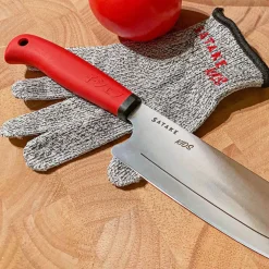 Barnkniv och skärsäker handske