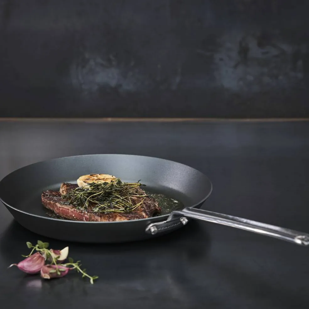 Black Iron Stekpanna 30 cm, kolstål