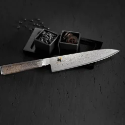 BLACK 5000MCD Gyutoh Kockkniv 20 cm