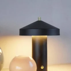 Bordslampa, olive