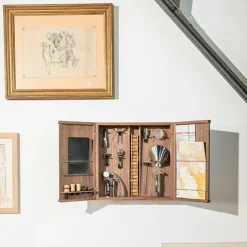 Cabinet d'Oeno-Curiosités skåp med vintillbehör