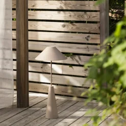 Cannes portabel golvlampa, svart