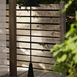 Cannes portabel golvlampa, svart