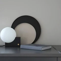 Circle bricka, 30 cm, black