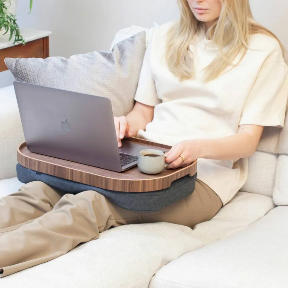 CurveLine Laptray knäbricka med anti-slip, large, valnöt
