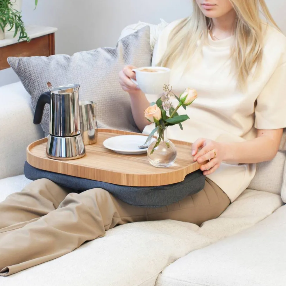 CurveLine Laptray knäbricka med anti-slip, large, valnöt