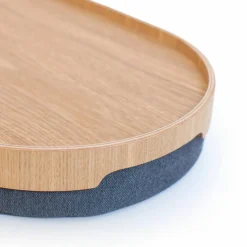 CurveLine Laptray knäbricka med anti-slip, medium, pilträ