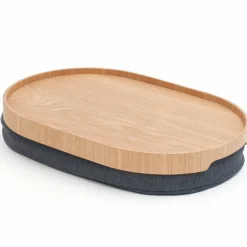 CurveLine Laptray knäbricka med anti-slip, medium, pilträ