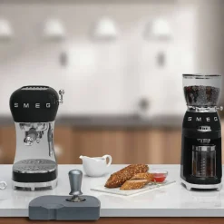 ECF02 Espressomaskin, vit