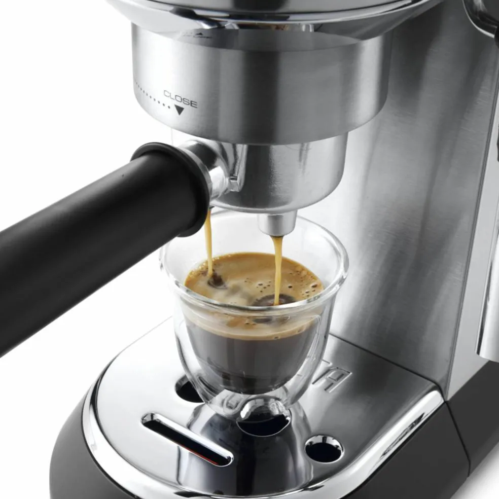 EC685.M Espressomaskin Metall