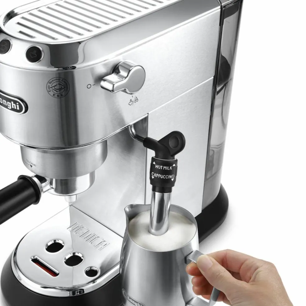 EC685.W Espressomaskin Vit