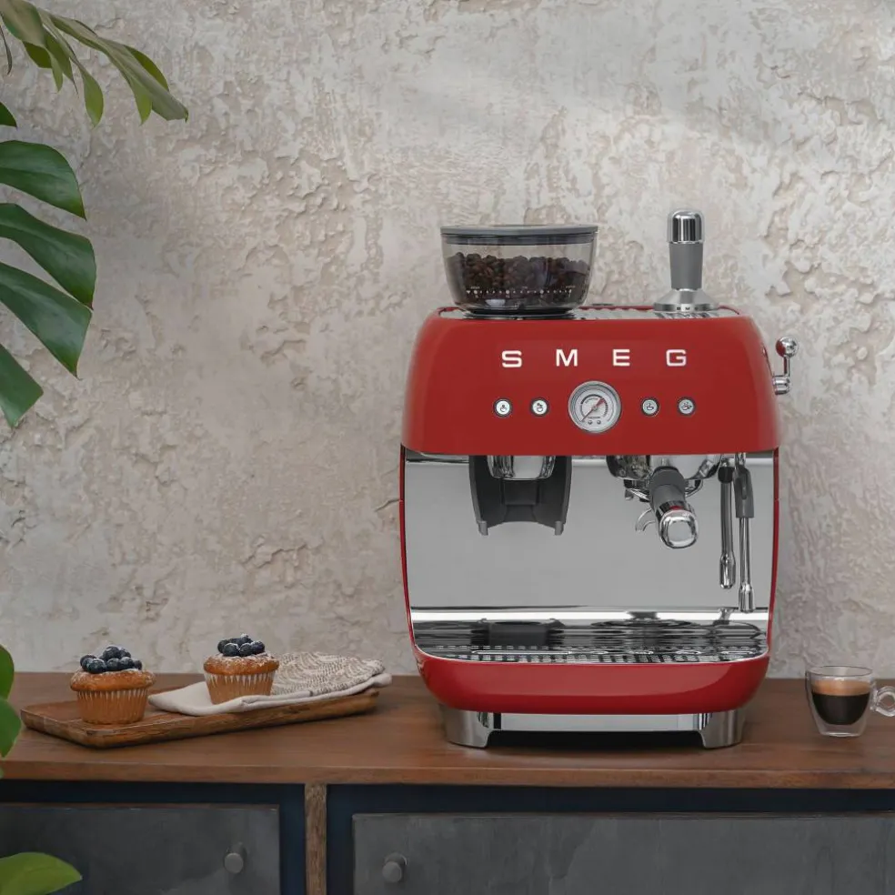 EGF03 Manuell espressomaskin, svart
