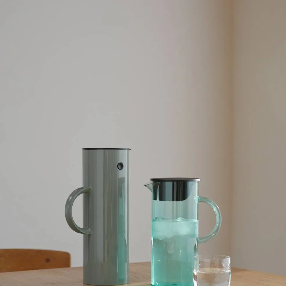 EM77 termoskanna 1 liter, soft black