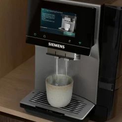 EQ700 iAroma TP725EM7 helautomatisk espressomaskin, rostfritt stål