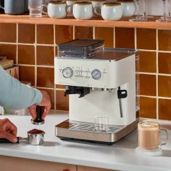 Espressomaskin med kaffekvarn, candy apple