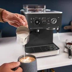 Espressomaskin med kaffekvarn, porcelain white