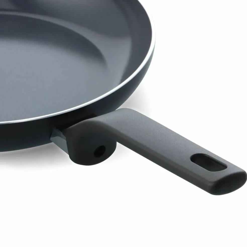 Essence stekpanna 28 cm, svart