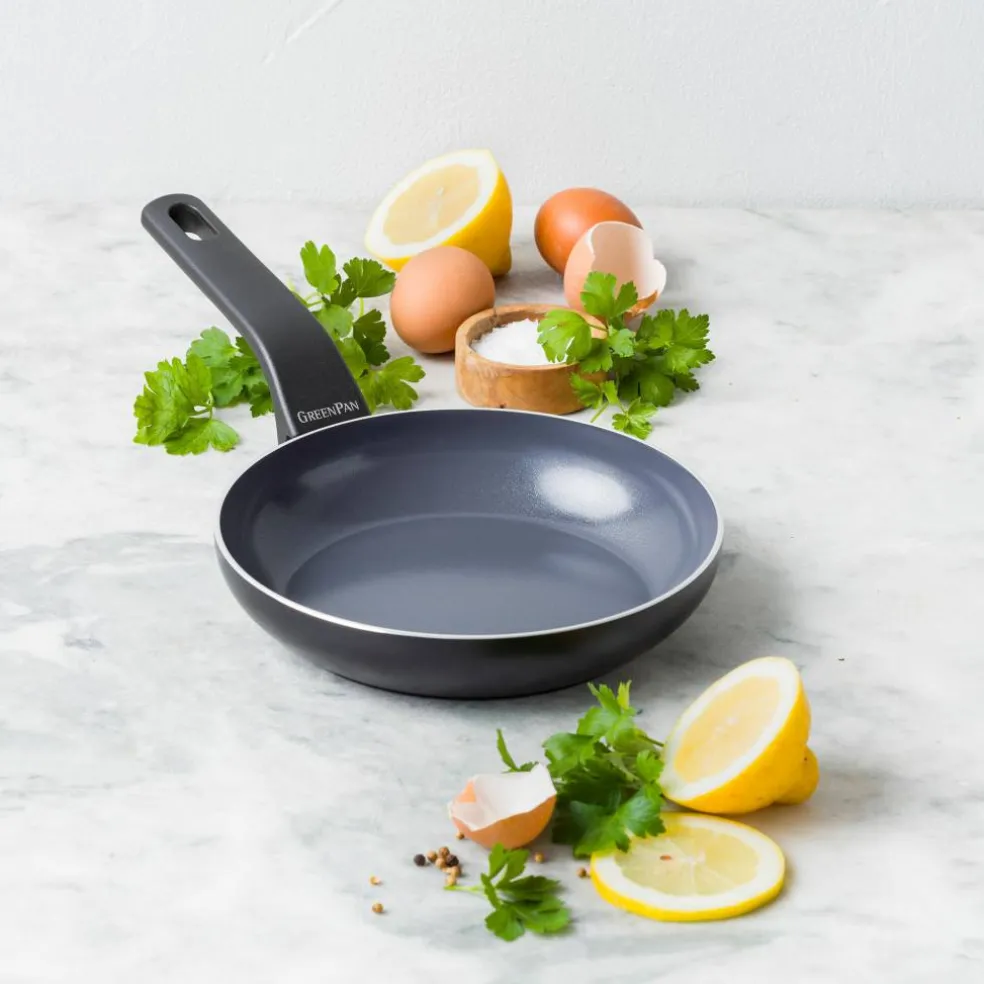 Essence stekpanna 30 cm, svart