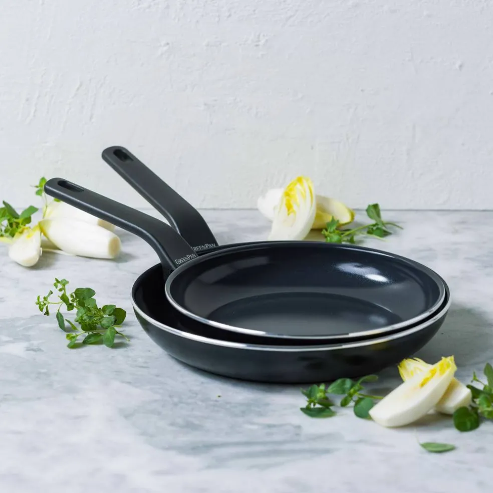 Essence stekpanneset 24 + 28 cm, svart