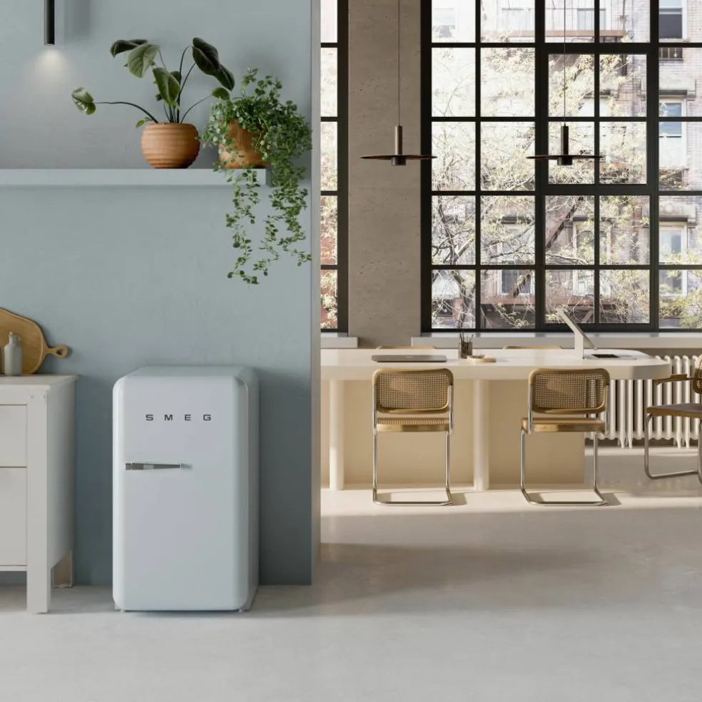 FAB10ROR6 kylskåp med frysfack, creme