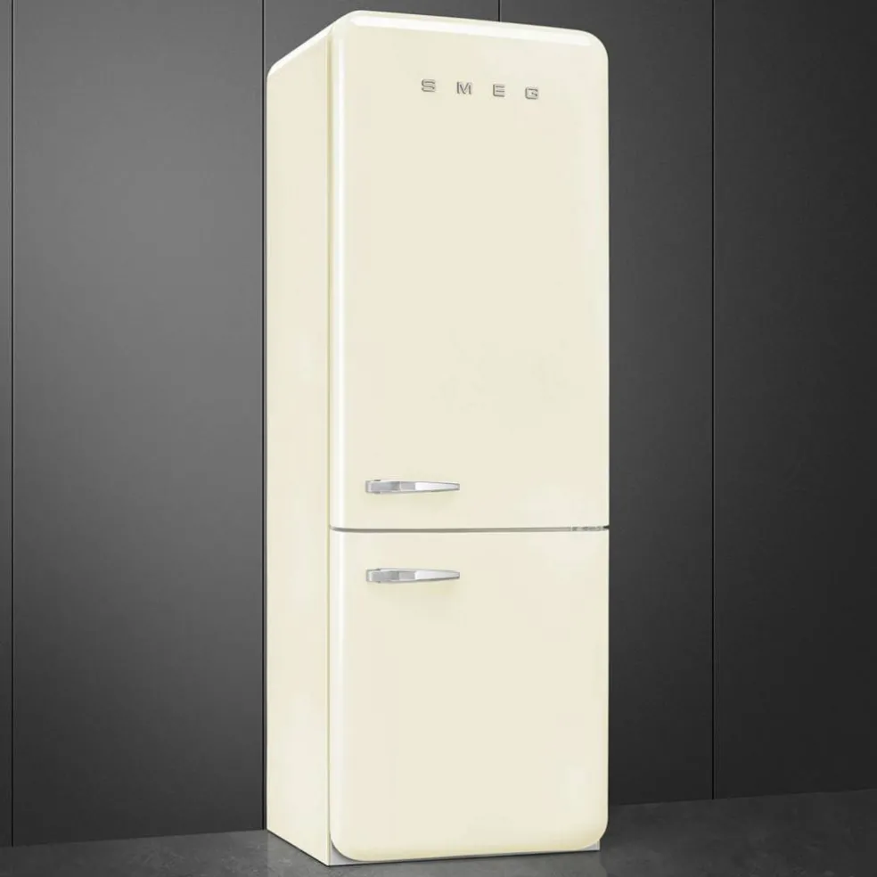 FAB38RRD6 högerhängd kyl/frys 70 cm, röd