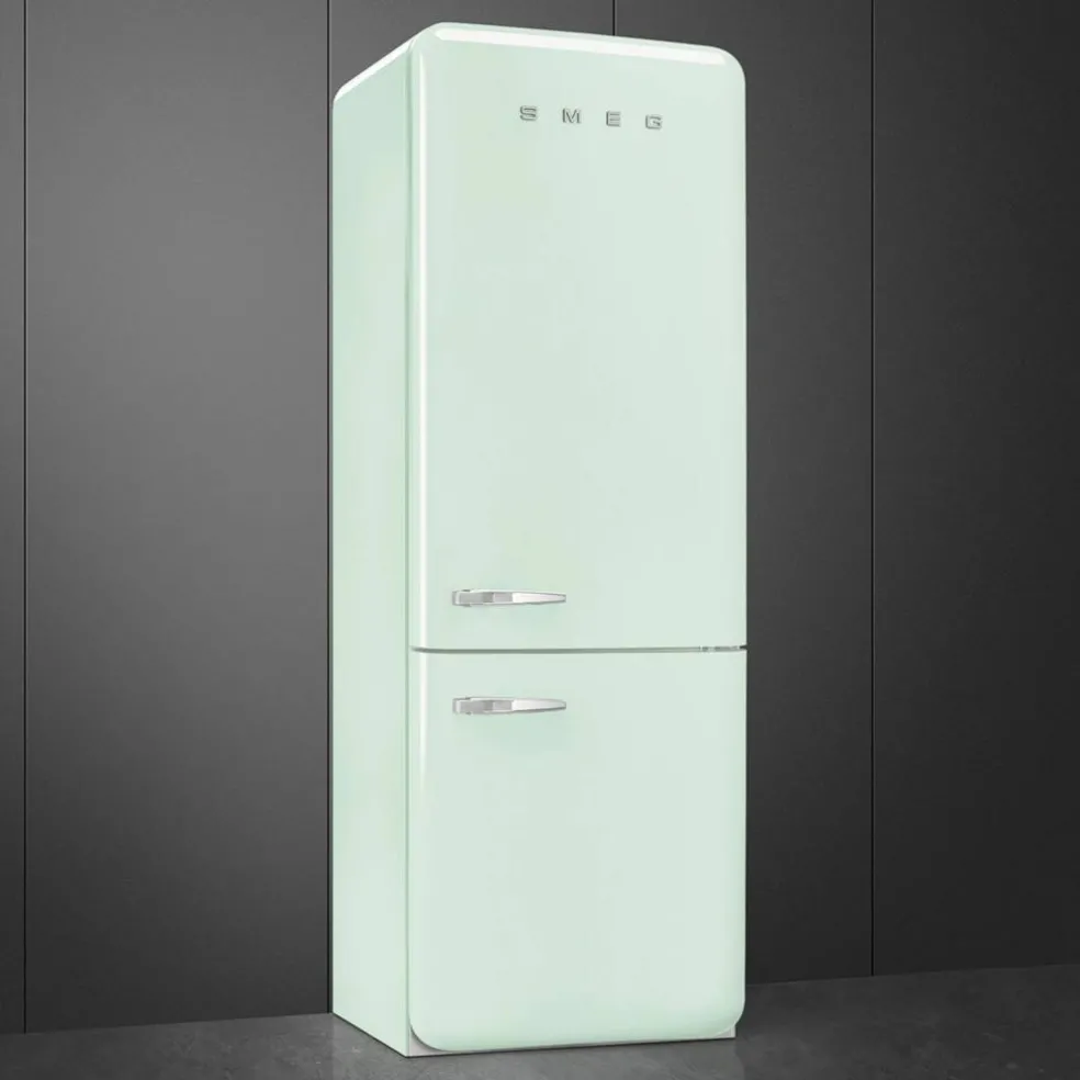 FAB38RRD6 högerhängd kyl/frys 70 cm, röd