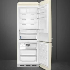FAB38RRD6 högerhängd kyl/frys 70 cm, röd
