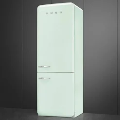 FAB38RRD6 högerhängd kyl/frys 70 cm, röd