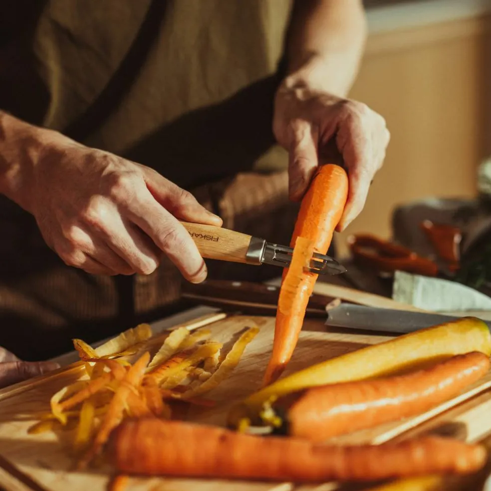 Folken skärbräda 25 × 36 cm, björk