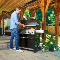 590 gasolgrill inklusive rotisserie