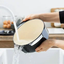 Gjutjärnsgryta 22 cm/3,3 liter, almond cream