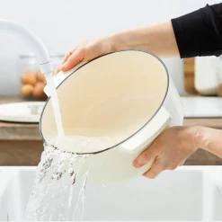 Gjutjärnsgryta oval 30 cm/5,6 liter, almond cream