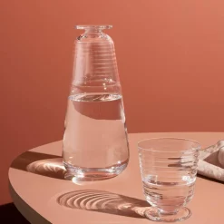 Glas på fot 25 cm.