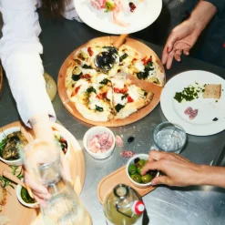 Grand Cru pizzabräda och pizzaskärare 35 cm, bok