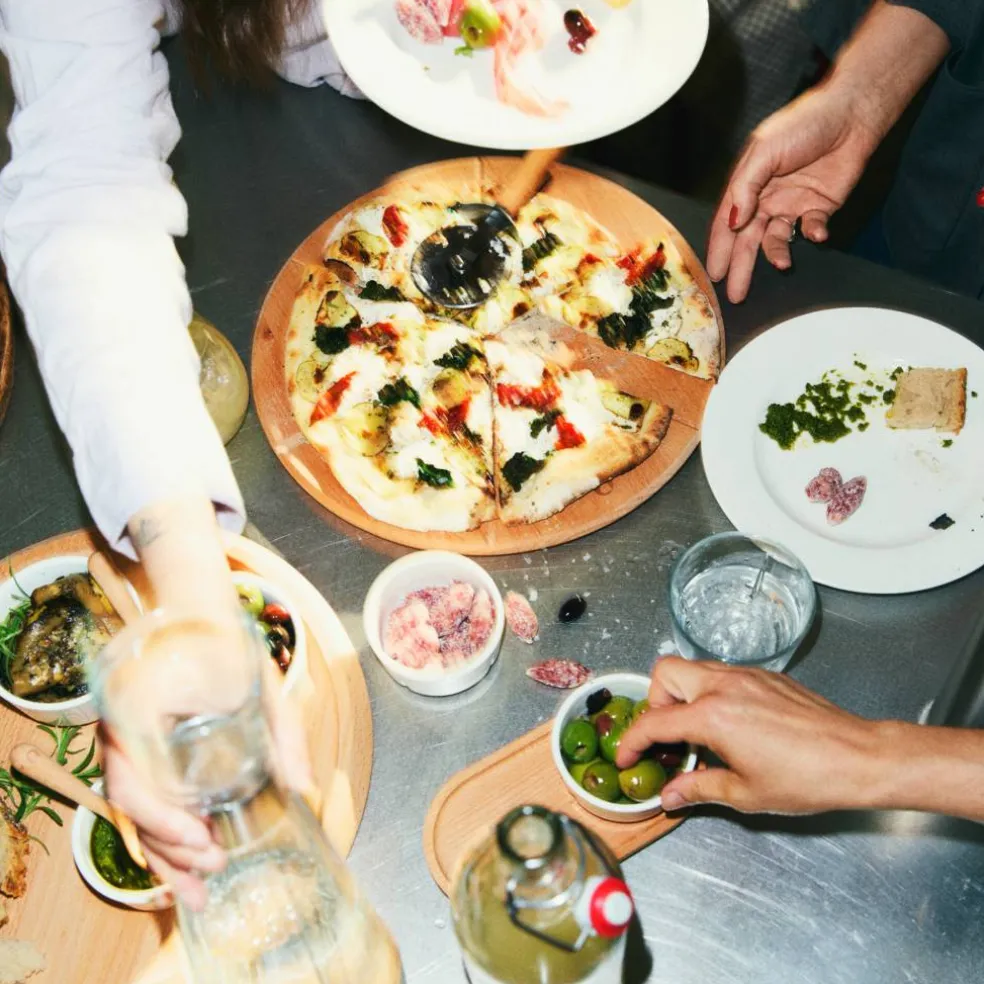 Grand Cru pizzabräda och pizzaskärare 35 cm, bok