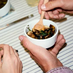 Grand Cru snackskål med sked 10,5 cm, vit