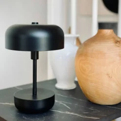 Haipot portabel LED-bordslampa, svart