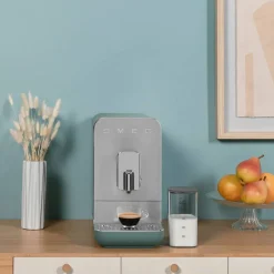 Helautomatisk espressomaskin, vit