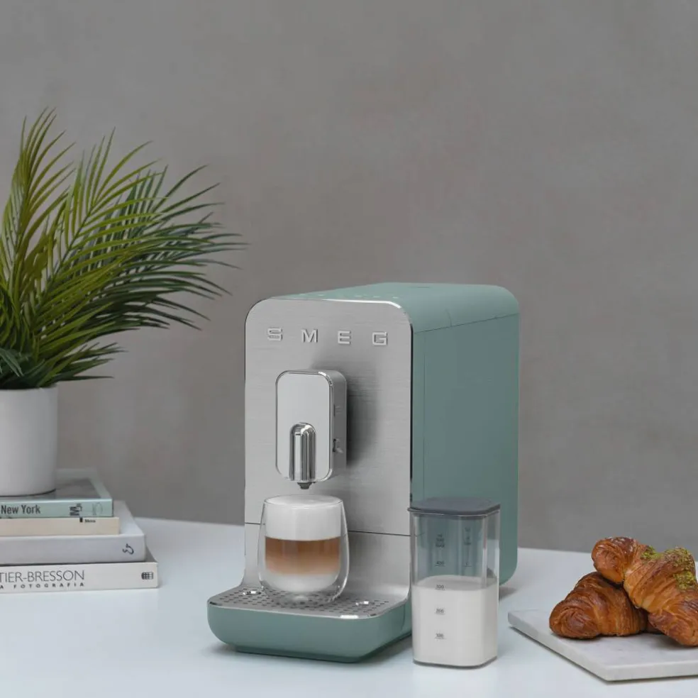 Helautomatisk espressomaskin, vit