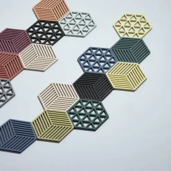 Hexagon grytunderlägg, cool grey