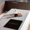 Induktionshäll med integrerad fläkt 60 cm, 4 zoner