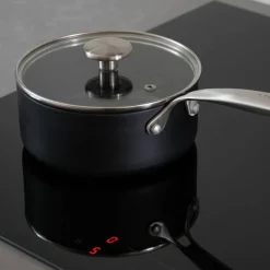 Kastrull med stålhandtag 18 cm, 1,9 liter, svart