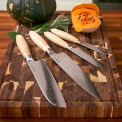 Knivset, 4 delar