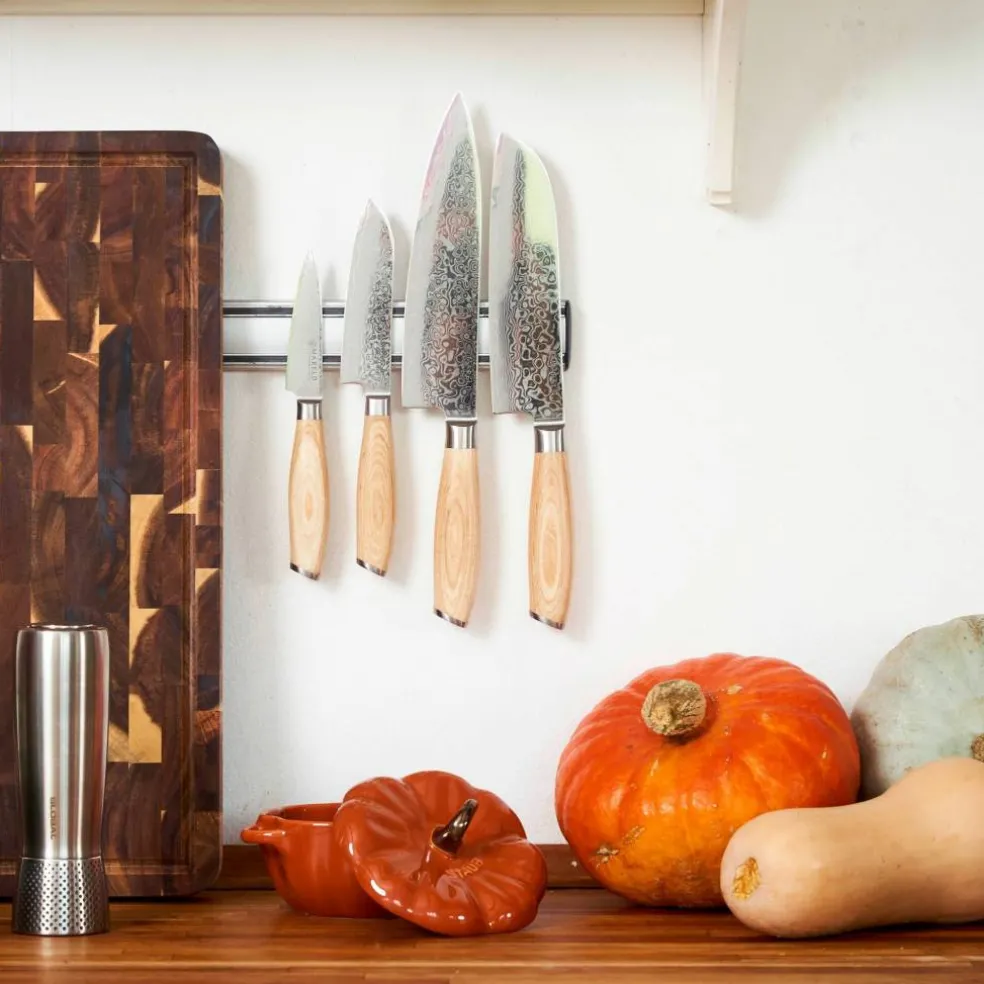 Knivset, 4 delar