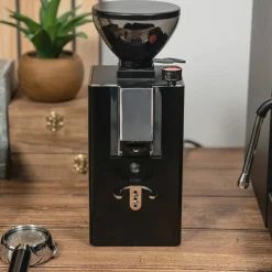 Kube Mill elektrisk kaffekvarn, svart
