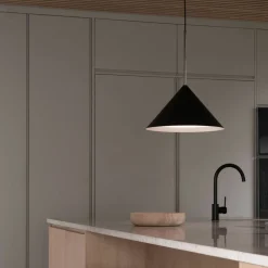 Kuro pendellampa 65 cm