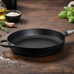 Maestro gjutjärnsstekpanna med utsvängd kant 24 cm