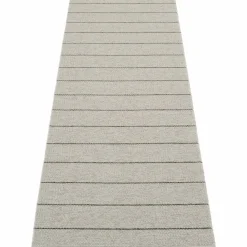 Matta Carl, 70 x 270 cm, warm grey/fossil grey